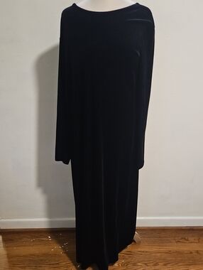 '90S Dressing Clio Black Velvet Maxi Dress Medium